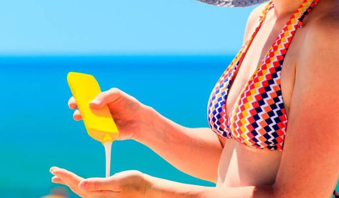LEARN HOW TO USE SUNSCREEN CORRECTLY